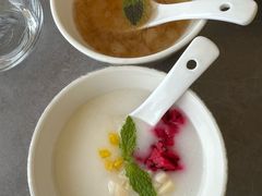 -沿途四季·云南菜·诗酒茶(蓝色港湾店)