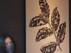 -星巴克(杭州湖滨银泰E区店)