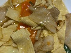 -屋里家延边朝鲜族冷面(梅林3店)