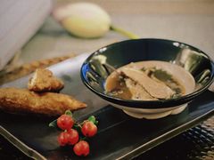-湖影中餐厅·南京金茂威斯汀大酒店