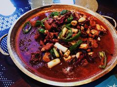 新疆大盘鸡-楼兰新疆主题餐厅(悠方店)