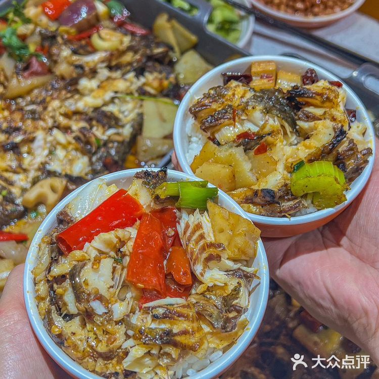 吃地道重庆万州烤鱼，认准谭记王