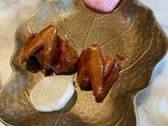 -蝴蝶里·粤菜·点心(龙湖天街&滨江店)
