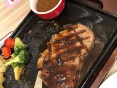 -必胜客(东大桥店)