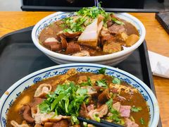 卤煮火烧-门框胡同百年卤煮(新街口店)