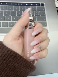 -Fanni美甲美睫皮肤管理