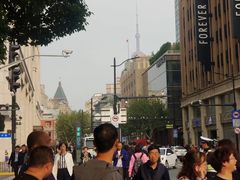 -汉口北国际商品交易中心品牌服装城