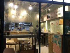 -蒙小妹骨汤饭.米线(新光路店)