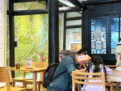 -猫的天空之城概念书店(杭州南宋御街店)