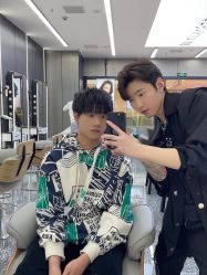 -藤野造型烫发染发