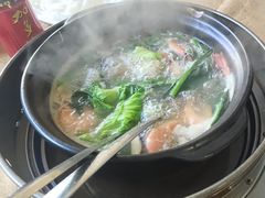 -濠轩阁特色生蚝火锅(水湾路店)