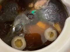 海椰皇炖乌鸡-尚一汤·粤菜海鲜(环球港店)