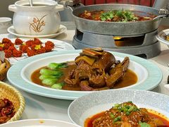 -万重锦·人文川菜馆(骡马市店)