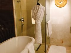 -青岛海尔洲际酒店