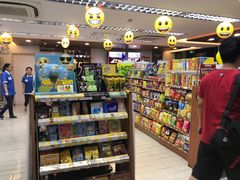 -全家便利店(金融中心店)