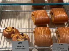 -VERIE BAKEHOUSE