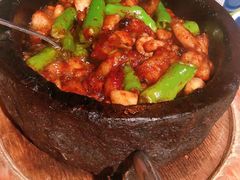 石锅杭椒牛蛙-桂满陇-十里风荷(合生汇店)