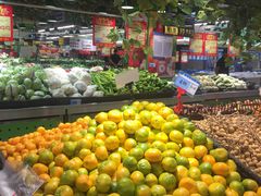 -聚宝隆购物中心(新昌街店)