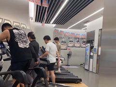 -乐刻健身(龙湖杭州紫荆天街精品店)