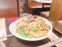 -牛事制造局牛肉火锅(莲岳路店)