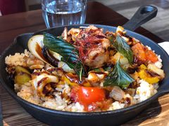 地中海海鲜番茄烩饭-ATLAS COFFEE(雅居乐中心店)