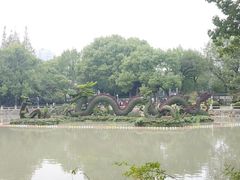 -汇龙潭