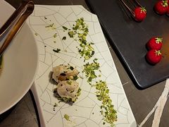 -海派悦庭·海胆烧麦·新融合菜(凯德广场店)