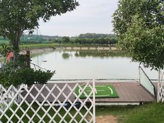-梁子湖东篱老屋生态庄园