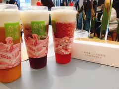 -奈雪的茶(凯德新都心店)