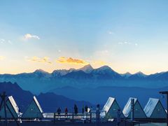 -牛背山
