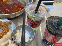 -蓉三少冒烤鸭·四川小吃集(北京首店)