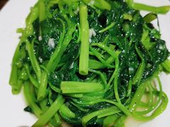 -蚝美人·生蚝海鲜烧烤(茶花园店)