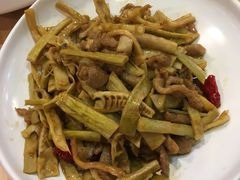 -宏状元现熬粥·京味菜(黄寺大街店)