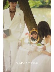 -雪中彩影婚纱摄影·微光艺术中心