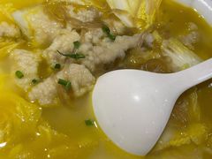 酸汤烩酥肉-左陕右甘(亚运村店)