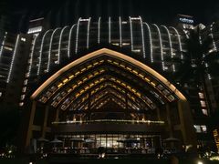 -三亚湾海居铂尔曼度假酒店