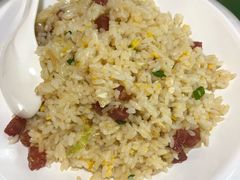 生菜丝腊肠炒饭-莅香岛港式餐厅(滨江道店)