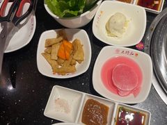 -木槿花韩式炭烤·熟成肉工坊(孙文东路店)