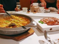 -贝勒爷·酥不腻烤鸭