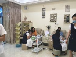 -印奈儿美甲手足护理机构