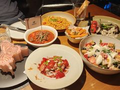 -JINNS锦时 steak&pizza(浸信会礼拜堂旧址店)