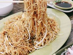 牛肉鸡蛋炒米粉-贞姨美食·老字号海鲜大排档