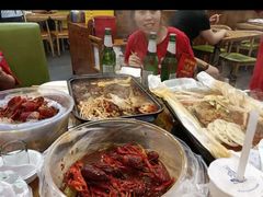 -鱼众不同·鸡公煲·烤全鱼(国顺路店)