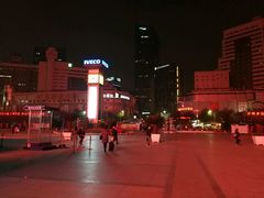 -上海站南广场-停车场