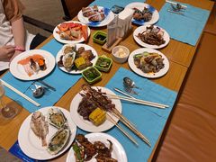 -亚龙湾希尔顿自助餐厅·海鲜·烧烤·沙滩BBQ·现场乐队