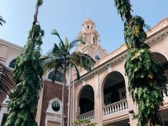 -香港大学