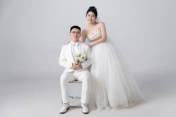 -MAO亲爱的猫婚纱摄影工作室