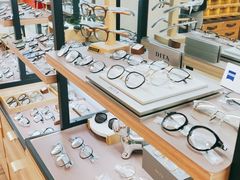 -肆兮眼镜·蔡司·徕卡战略合作店(大坪店)