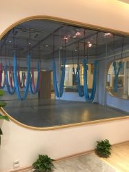 -静待花开瑜伽尊巴会馆