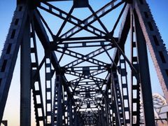 -人民防洪胜利纪念塔